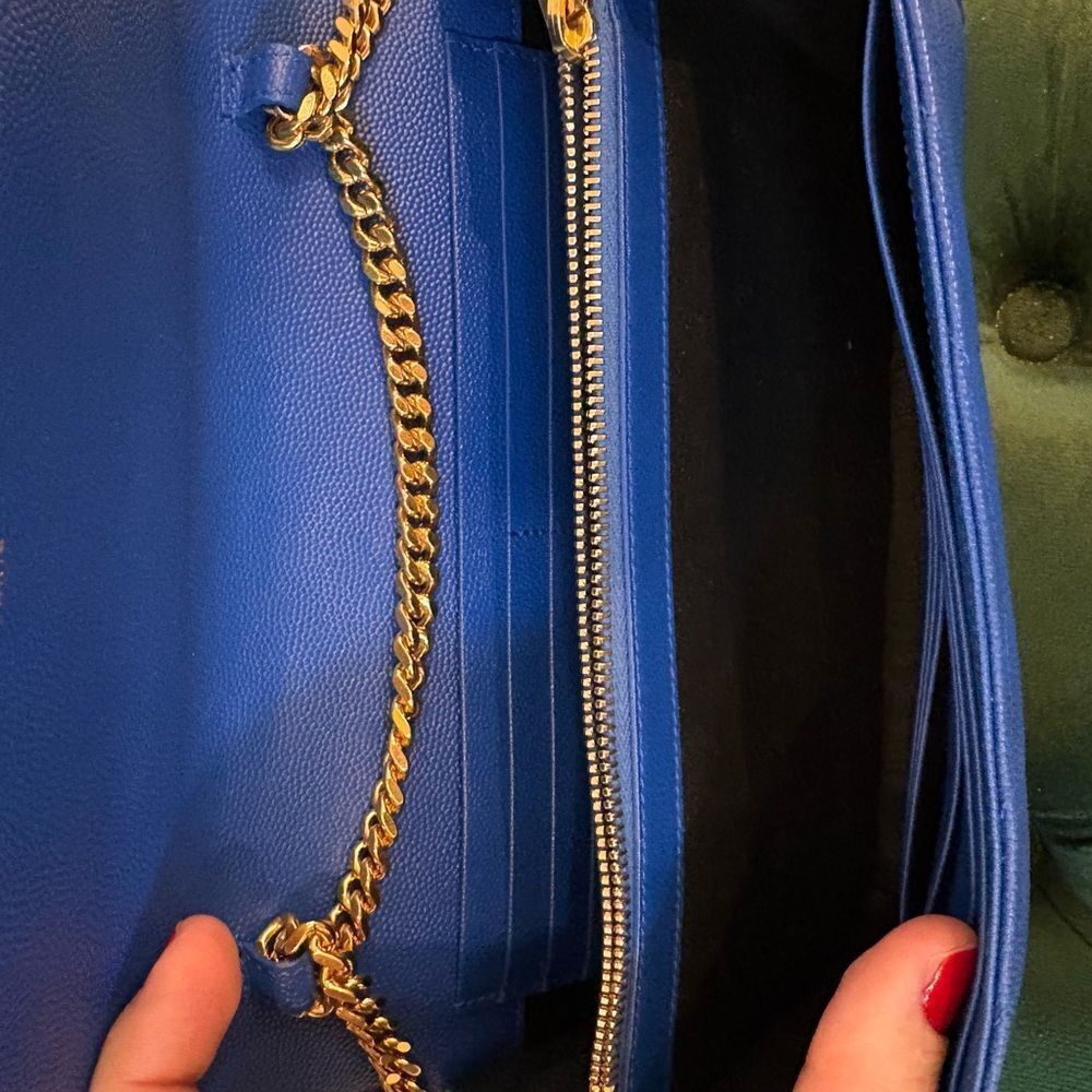 SAINT LAURENT Royal Blue Chevron Quilted Grain De Poudre Envelope Clutch Wallet - Picture 5 of 7